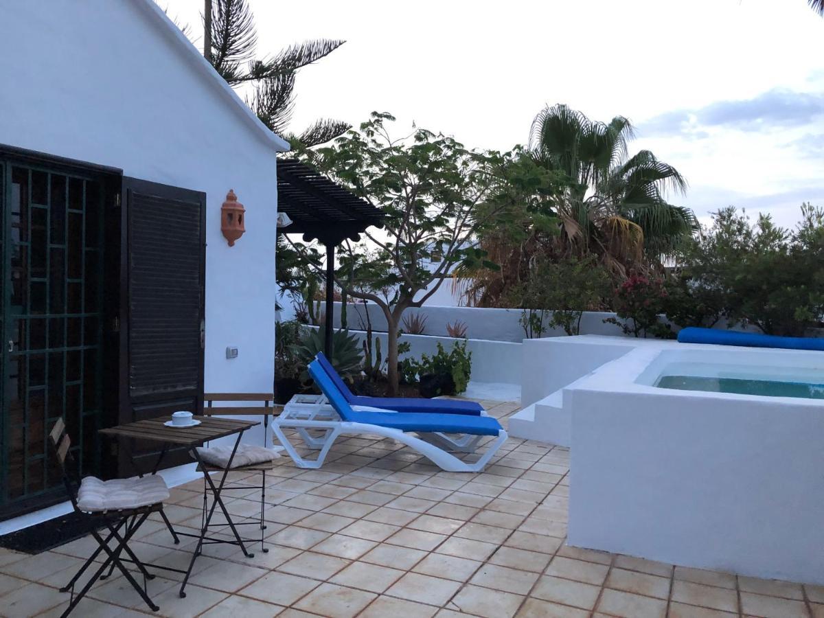 Villa Mare Bella Chao sea view private heated solar pool AC Puerto del Carmen  Esterno foto