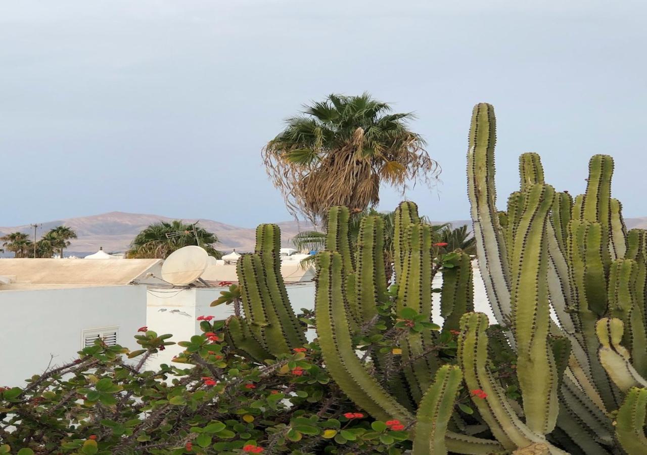 Villa Mare Bella Chao sea view private heated solar pool AC Puerto del Carmen  Esterno foto