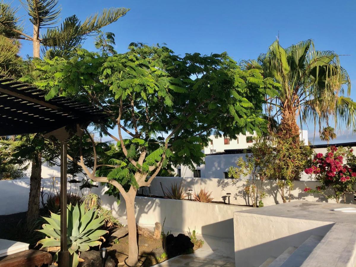 Villa Mare Bella Chao sea view private heated solar pool AC Puerto del Carmen  Esterno foto